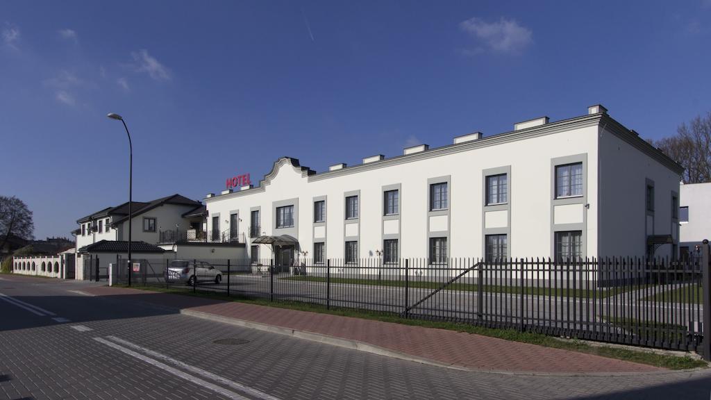 Hotel Notabene Świdnik Exterior photo